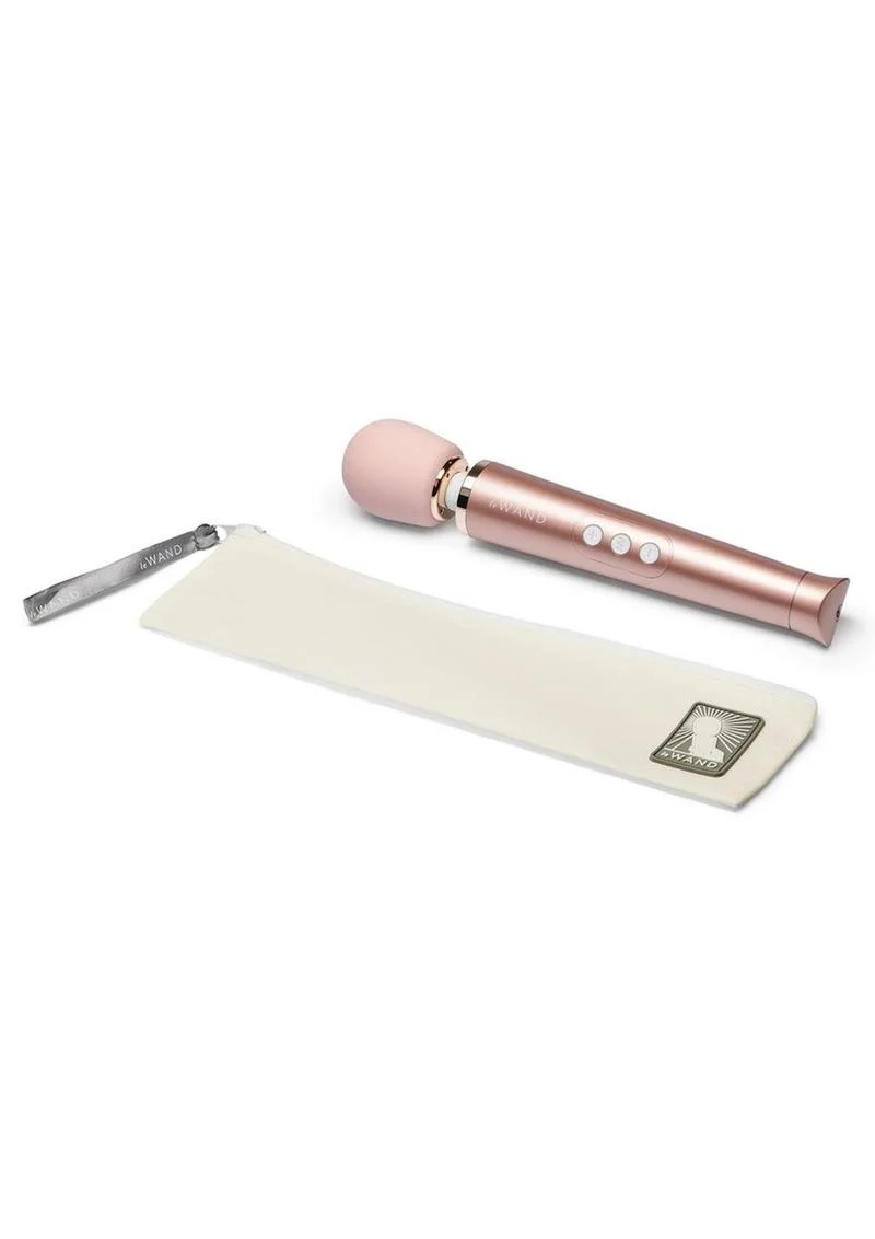 Le Wand Petite Rechargeable Silicone Vibrating Massager - Image 8