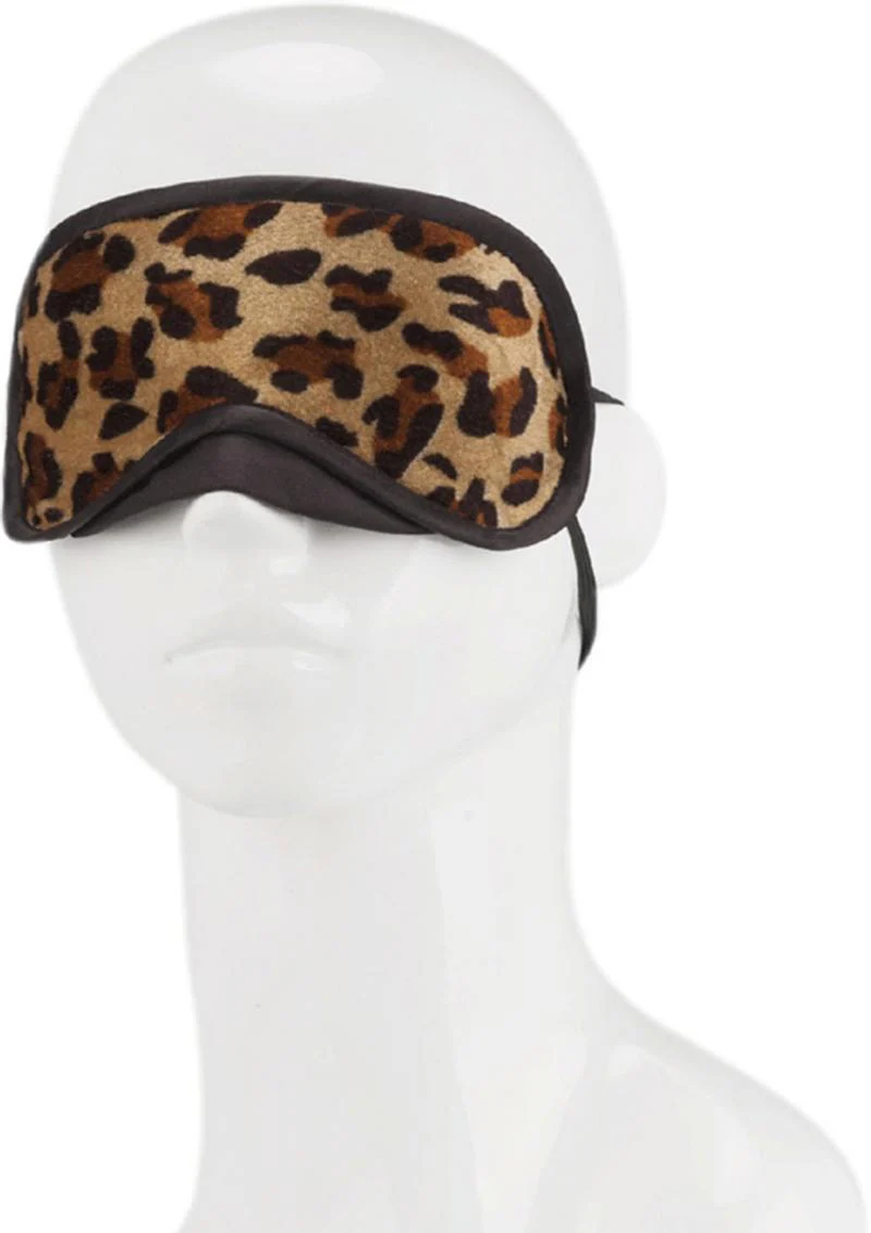 Lux Fetish Peek-A-Boo Love Mask - Image 5