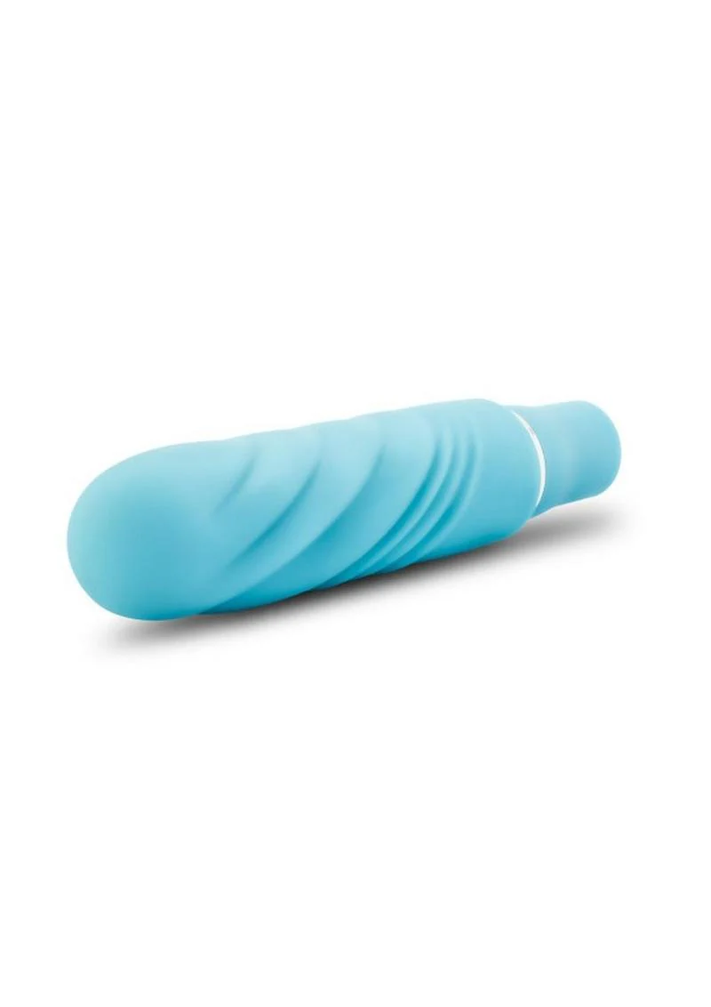 Luxe Nimbus Siliconemini Vibrator - Image 4