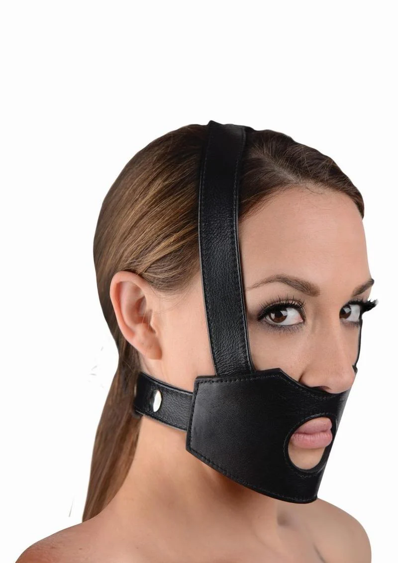 Master Series Face Fuk II Dildo Face Harness - Image 4