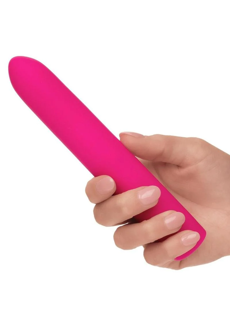 Rechargeable Classic Chic Standard Silicone Vibrator - Image 4